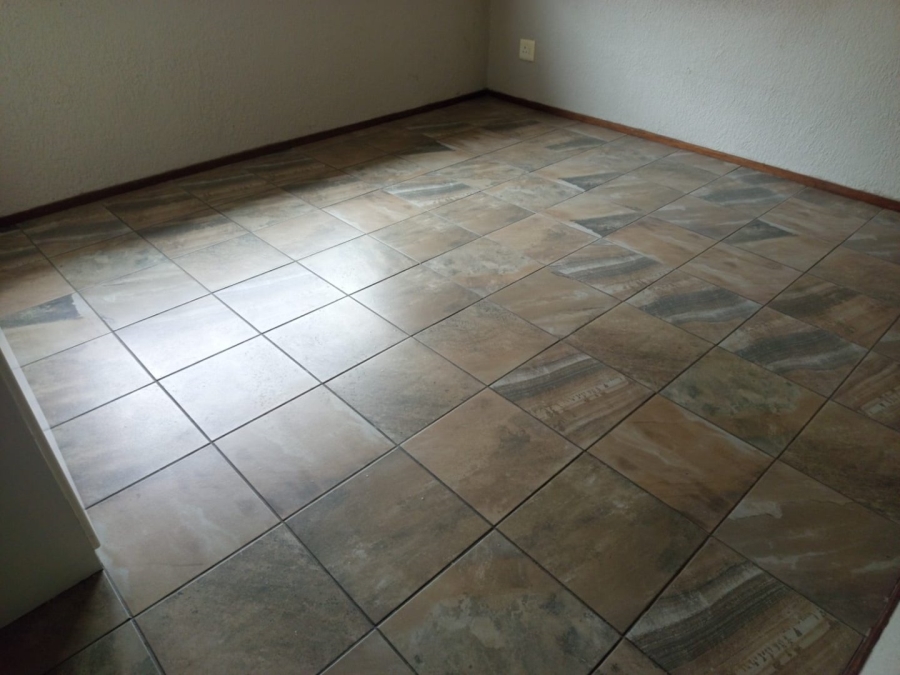 To Let 2 Bedroom Property for Rent in Halfway Gardens Gauteng