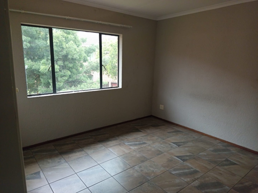 To Let 2 Bedroom Property for Rent in Halfway Gardens Gauteng