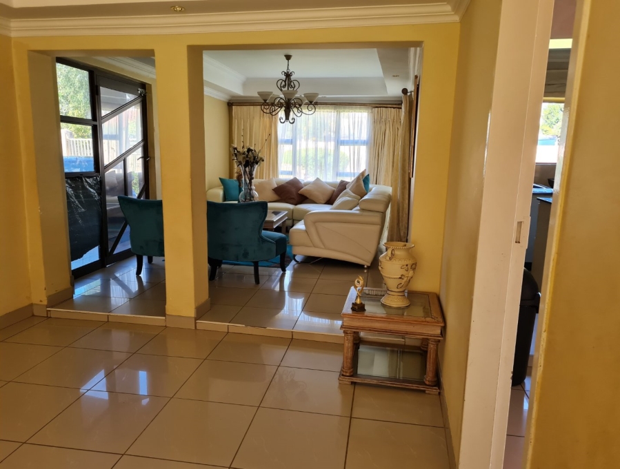 4 Bedroom Property for Sale in Kibler Park Gauteng