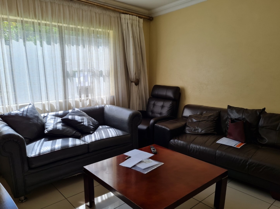 4 Bedroom Property for Sale in Kibler Park Gauteng
