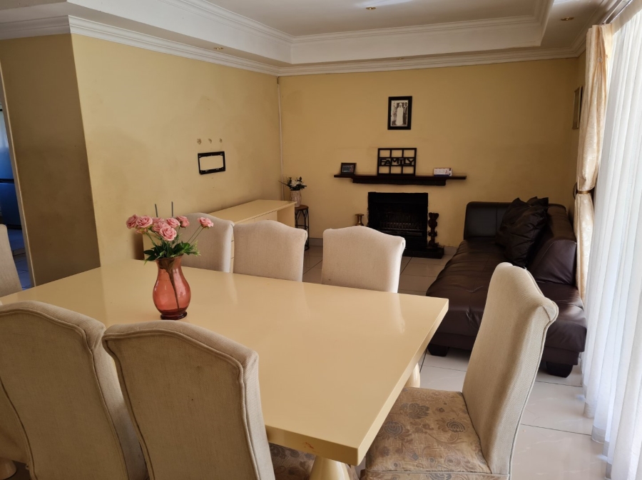 4 Bedroom Property for Sale in Kibler Park Gauteng