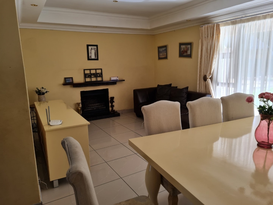 4 Bedroom Property for Sale in Kibler Park Gauteng