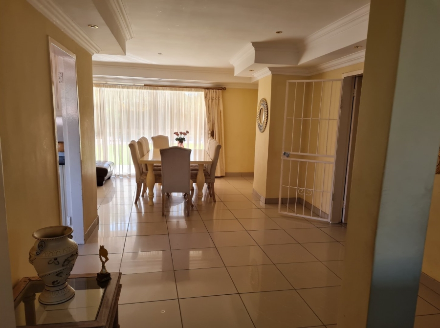4 Bedroom Property for Sale in Kibler Park Gauteng