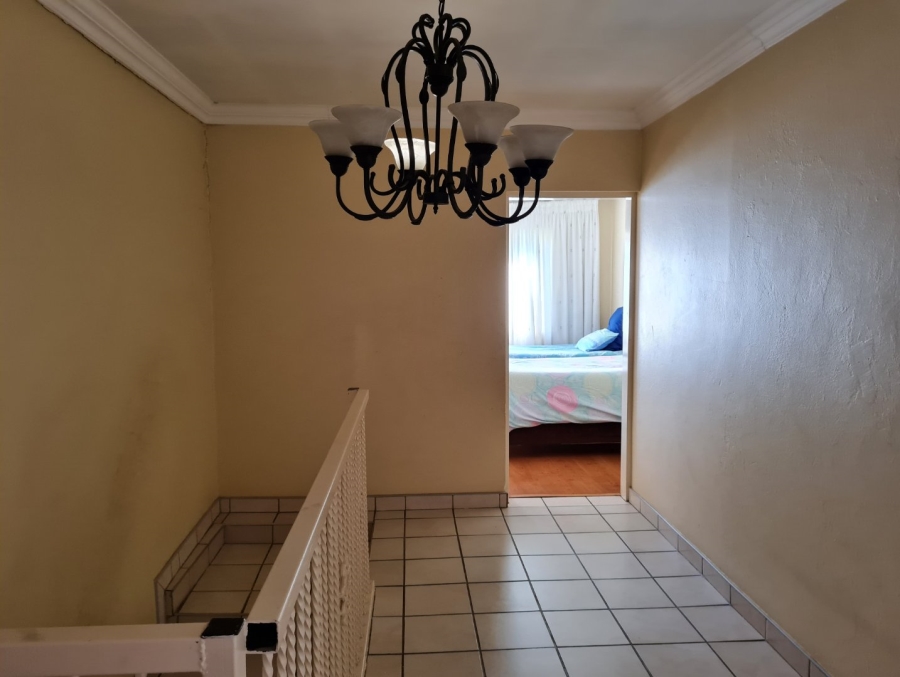 4 Bedroom Property for Sale in Kibler Park Gauteng