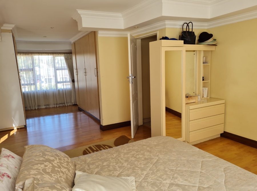 4 Bedroom Property for Sale in Kibler Park Gauteng