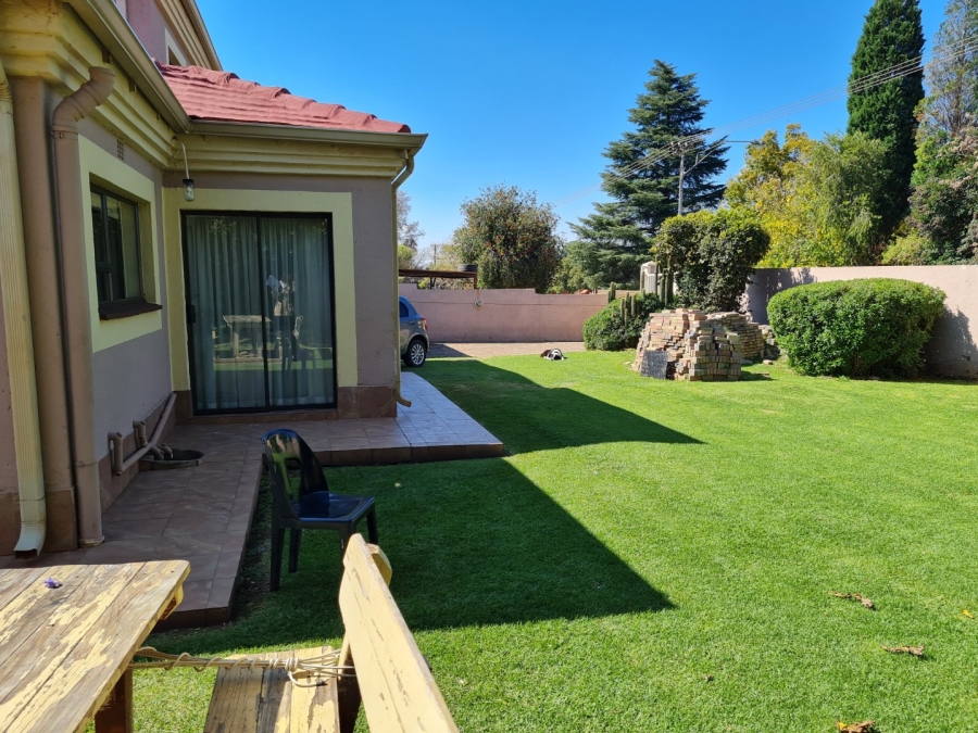 4 Bedroom Property for Sale in Kibler Park Gauteng