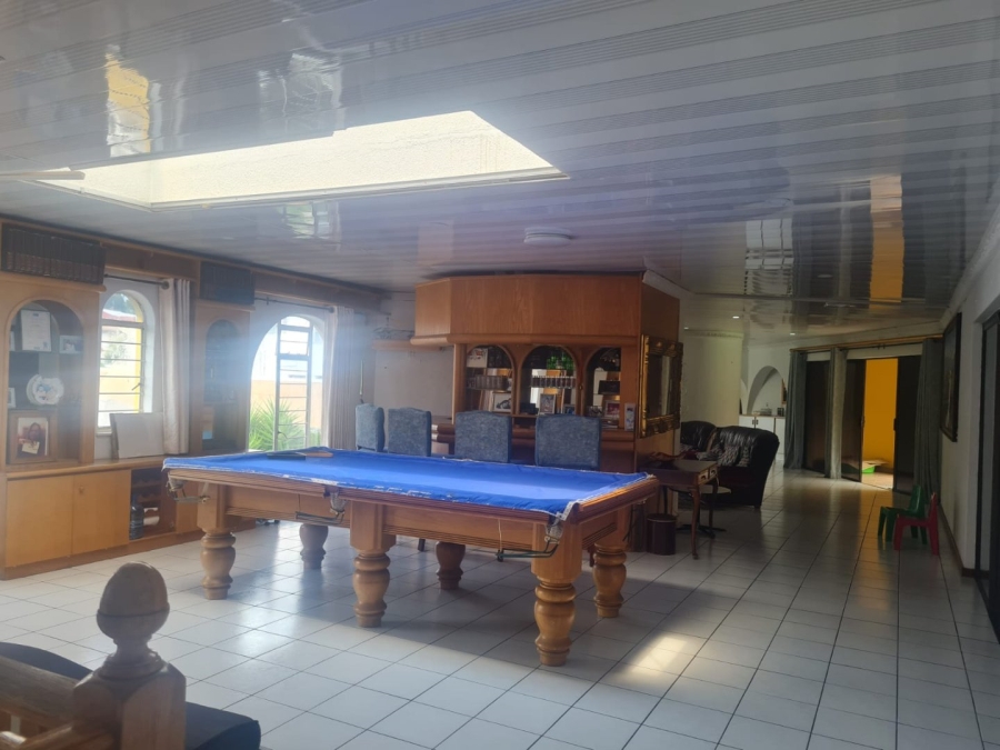 4 Bedroom Property for Sale in Bassonia Gauteng