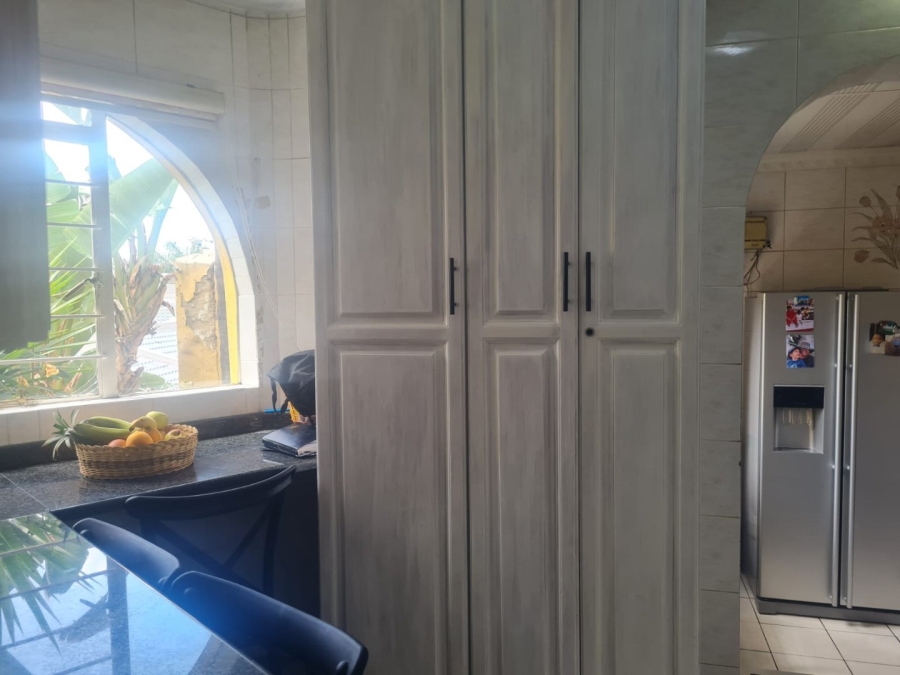 4 Bedroom Property for Sale in Bassonia Gauteng