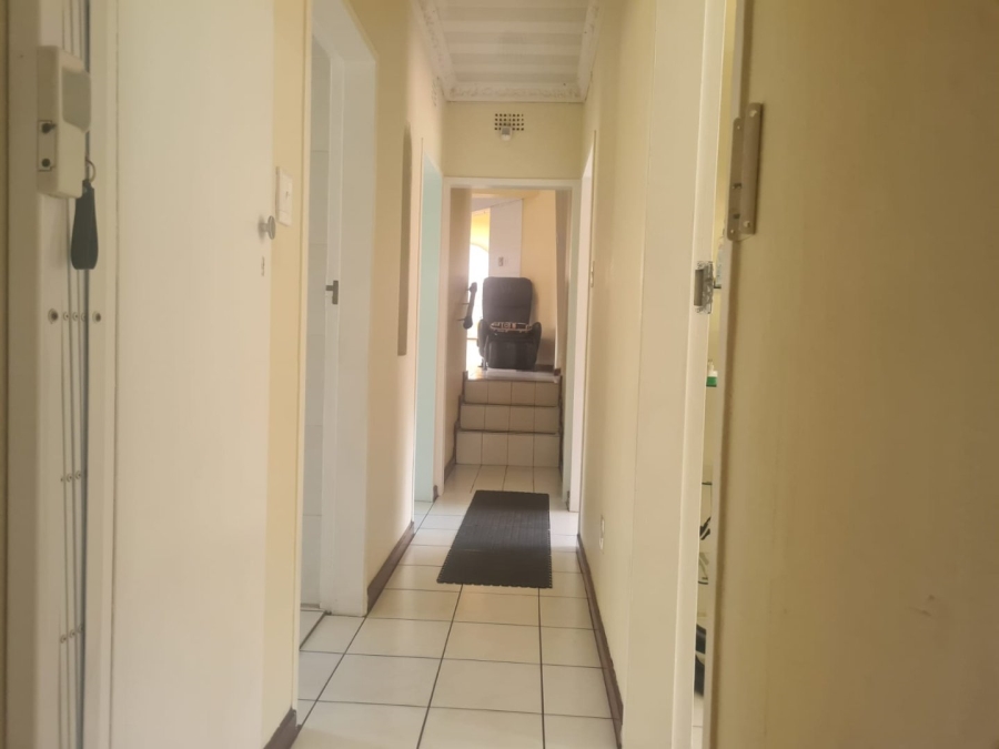 4 Bedroom Property for Sale in Bassonia Gauteng