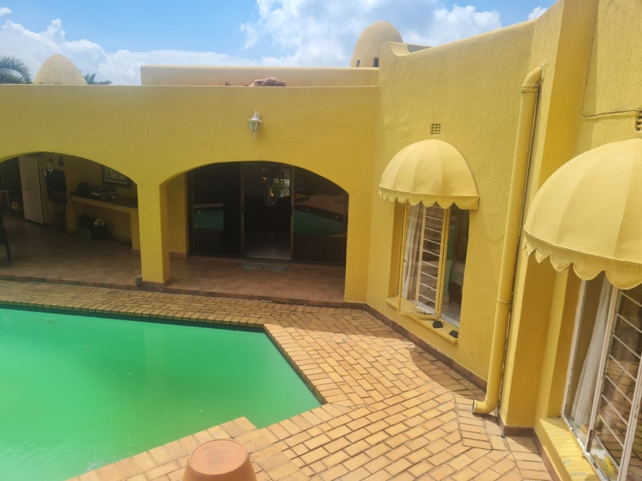 4 Bedroom Property for Sale in Bassonia Gauteng