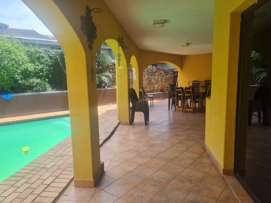 4 Bedroom Property for Sale in Bassonia Gauteng
