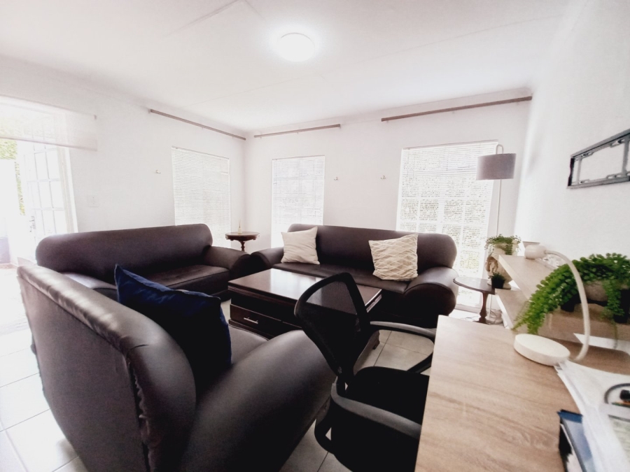 2 Bedroom Property for Sale in Eden Glen Gauteng