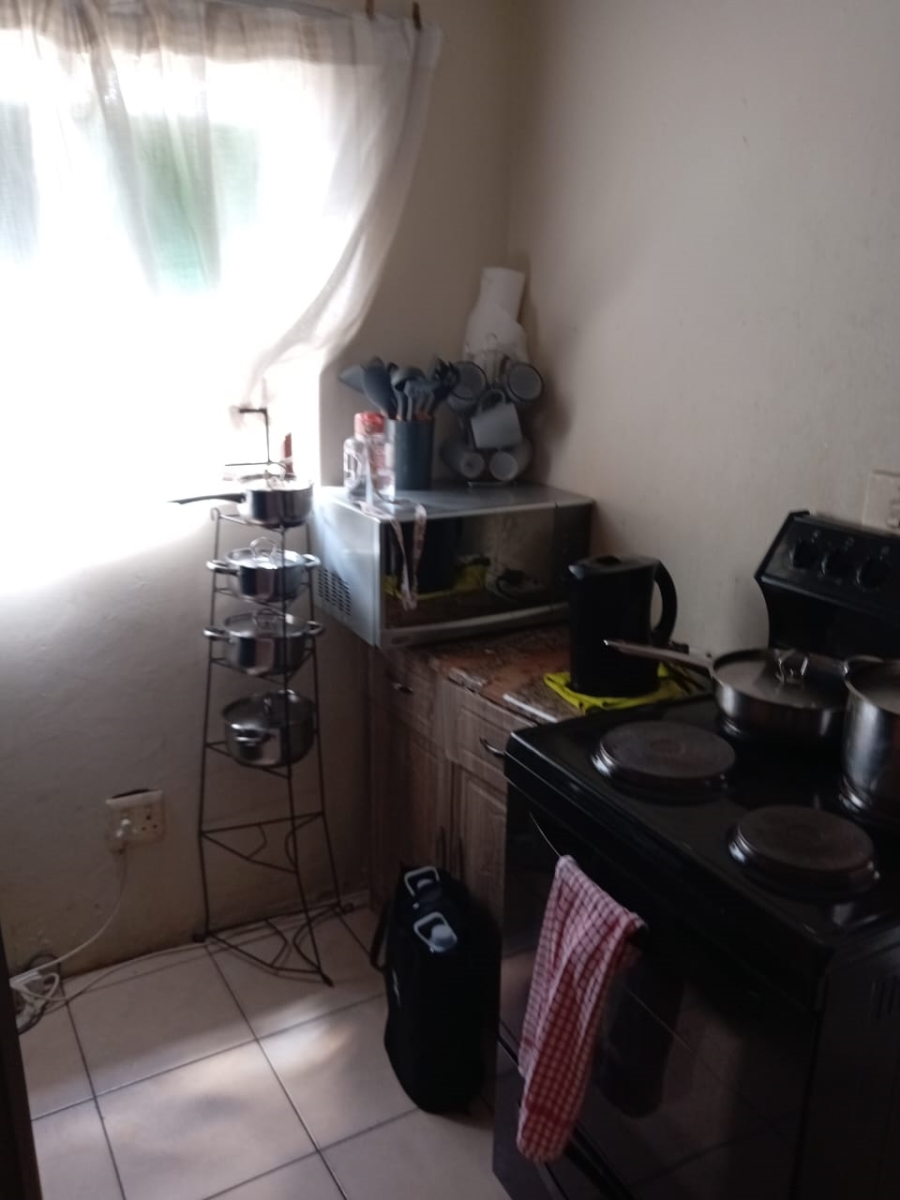 7 Bedroom Property for Sale in Kaalfontein Gauteng