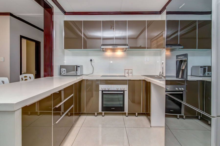 2 Bedroom Property for Sale in Maroeladal Gauteng