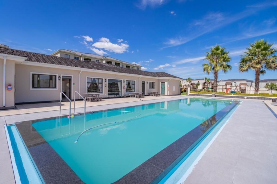 2 Bedroom Property for Sale in Maroeladal Gauteng