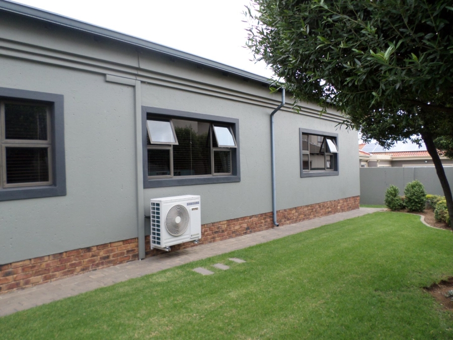 3 Bedroom Property for Sale in Pebble Creek Gauteng