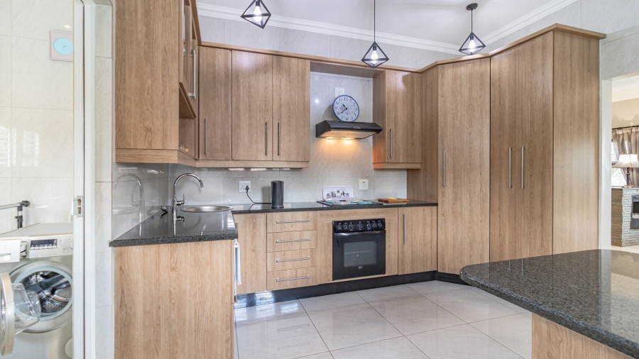 3 Bedroom Property for Sale in Pebble Creek Gauteng