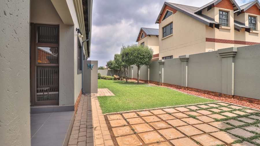 3 Bedroom Property for Sale in Pebble Creek Gauteng