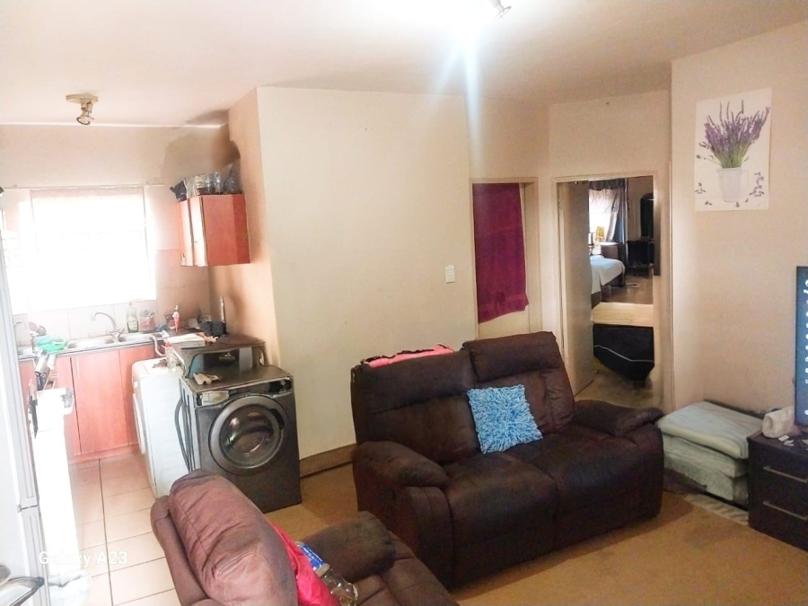 2 Bedroom Property for Sale in Pretoria Gardens Gauteng