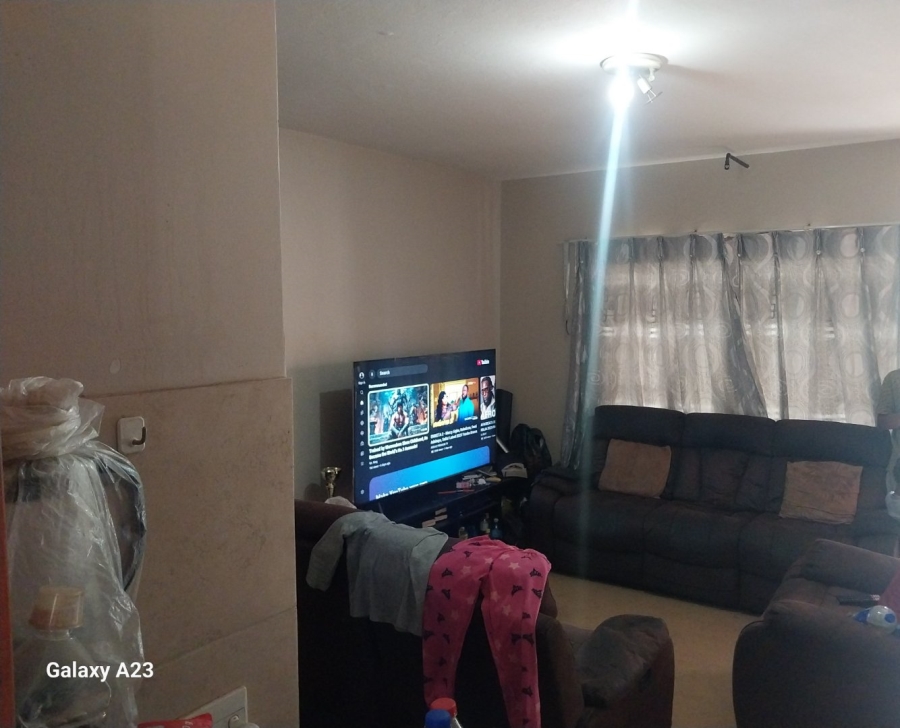 2 Bedroom Property for Sale in Pretoria Gardens Gauteng