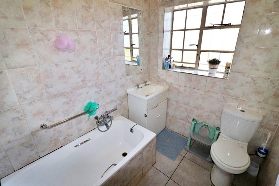 3 Bedroom Property for Sale in Gerdview Gauteng
