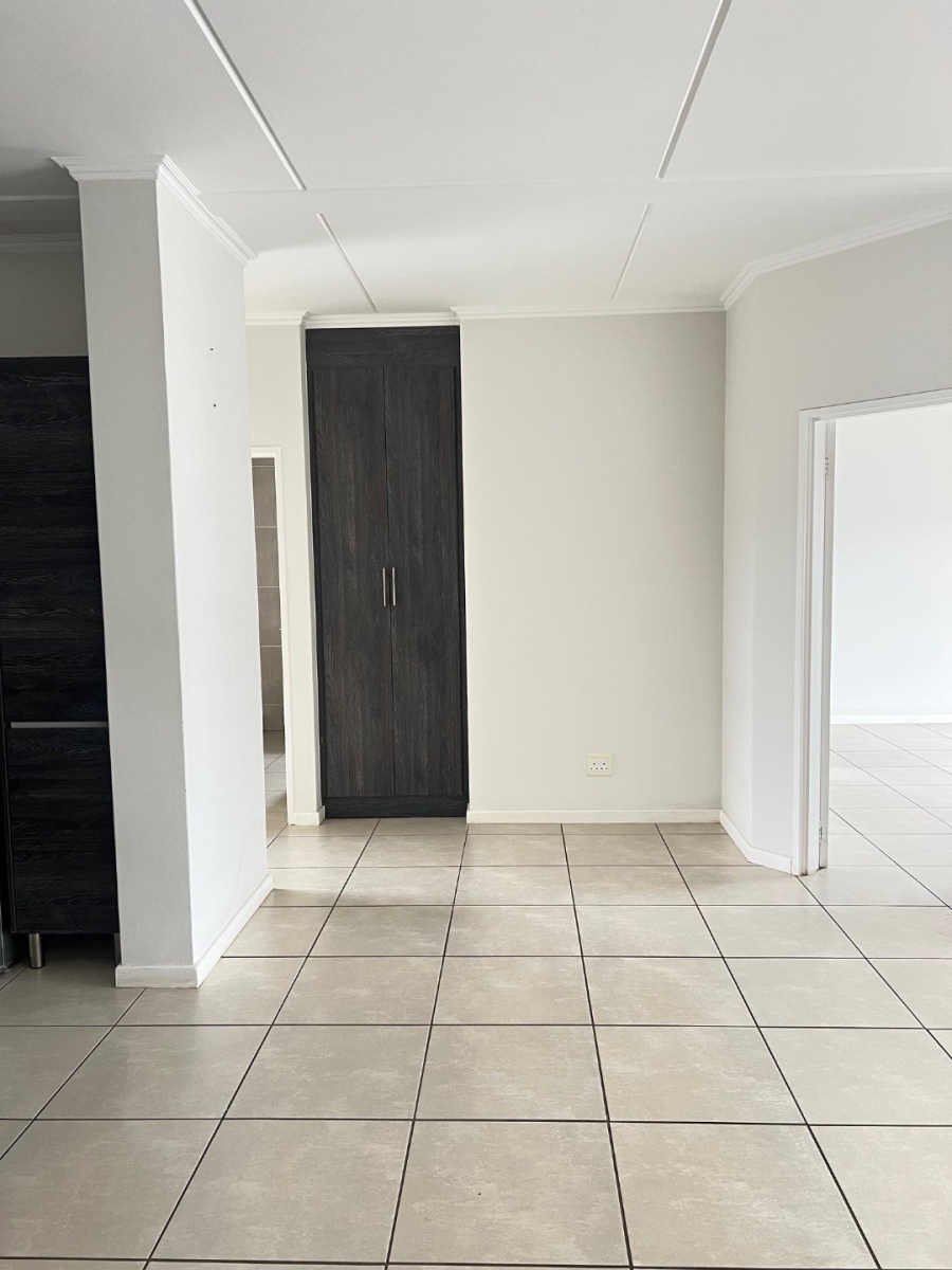 To Let 2 Bedroom Property for Rent in Modderfontein Gauteng