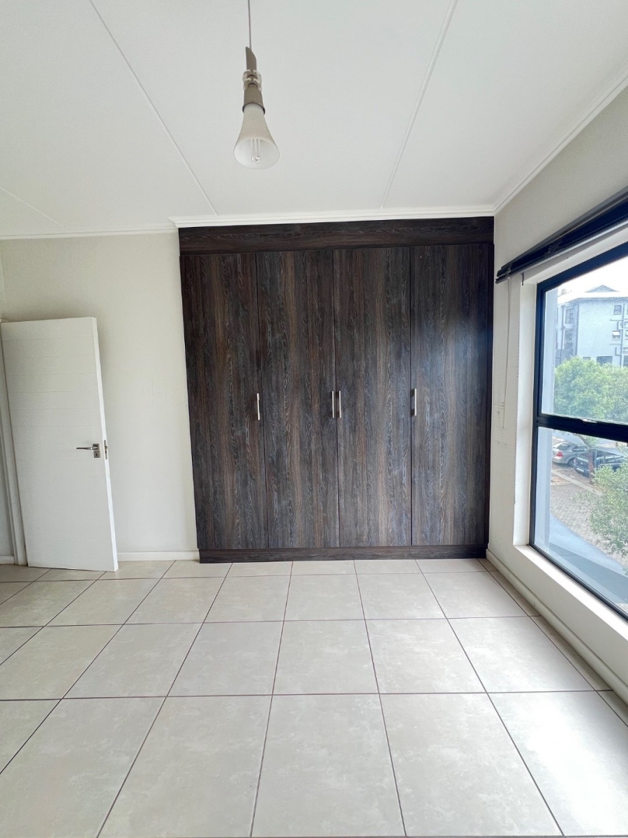 To Let 2 Bedroom Property for Rent in Modderfontein Gauteng