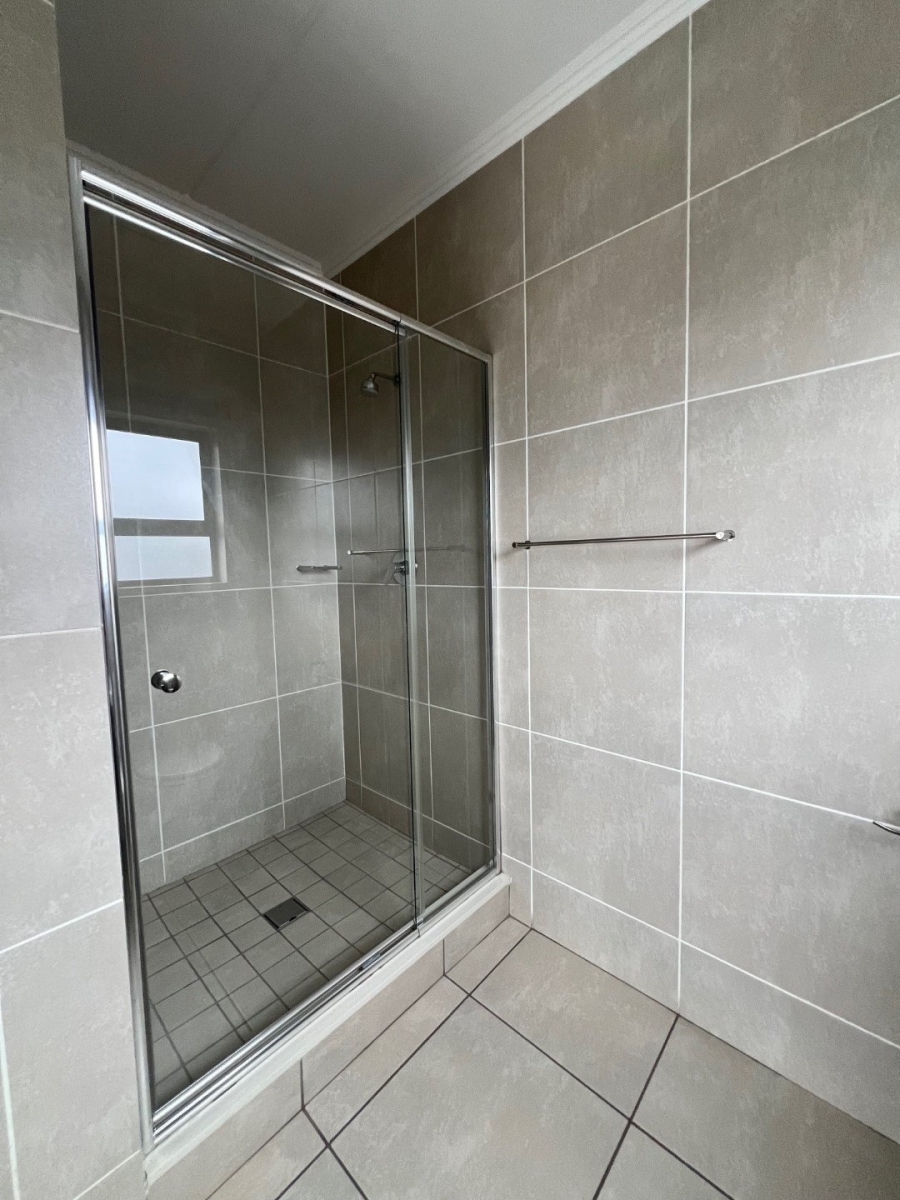 To Let 2 Bedroom Property for Rent in Modderfontein Gauteng