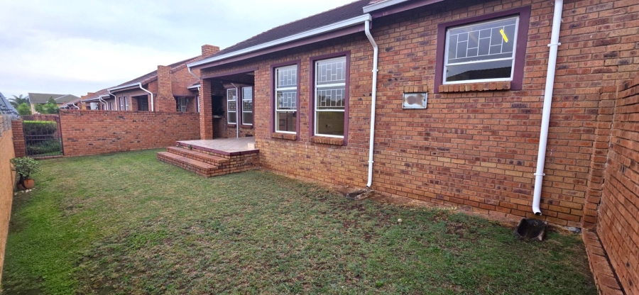 2 Bedroom Property for Sale in Amberfield Crest Estate Gauteng