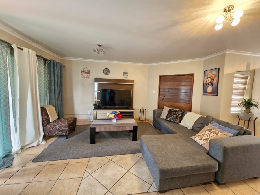 2 Bedroom Property for Sale in Bedfordview Gauteng
