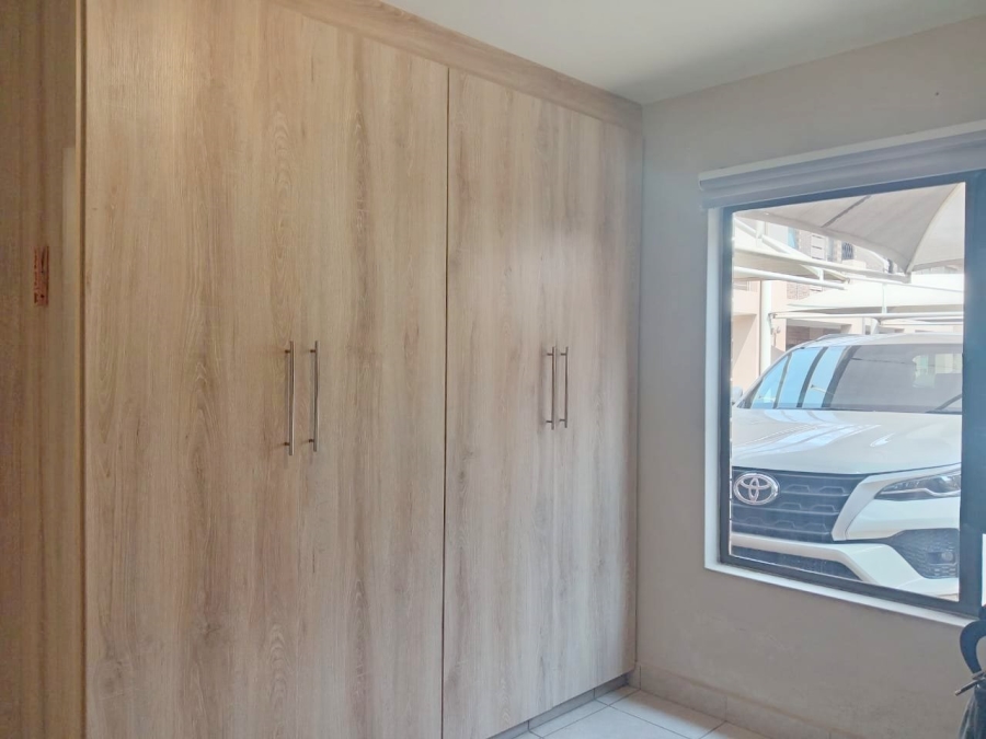 2 Bedroom Property for Sale in Primrose Hill Gauteng