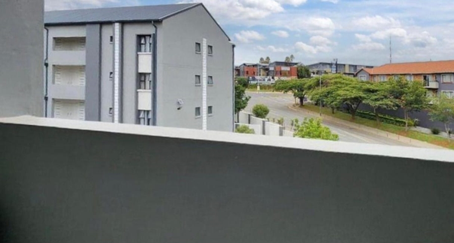 2 Bedroom Property for Sale in Halfway Gardens Gauteng