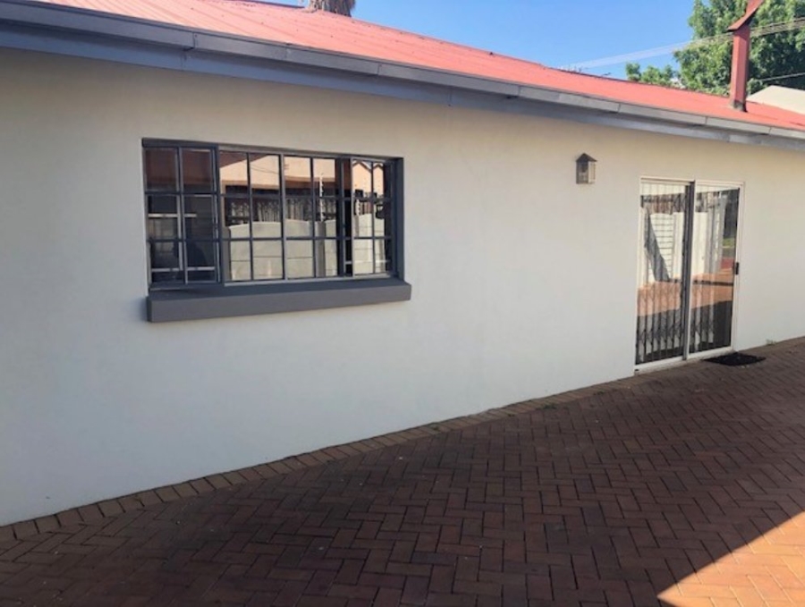 3 Bedroom Property for Sale in Klopperpark Gauteng