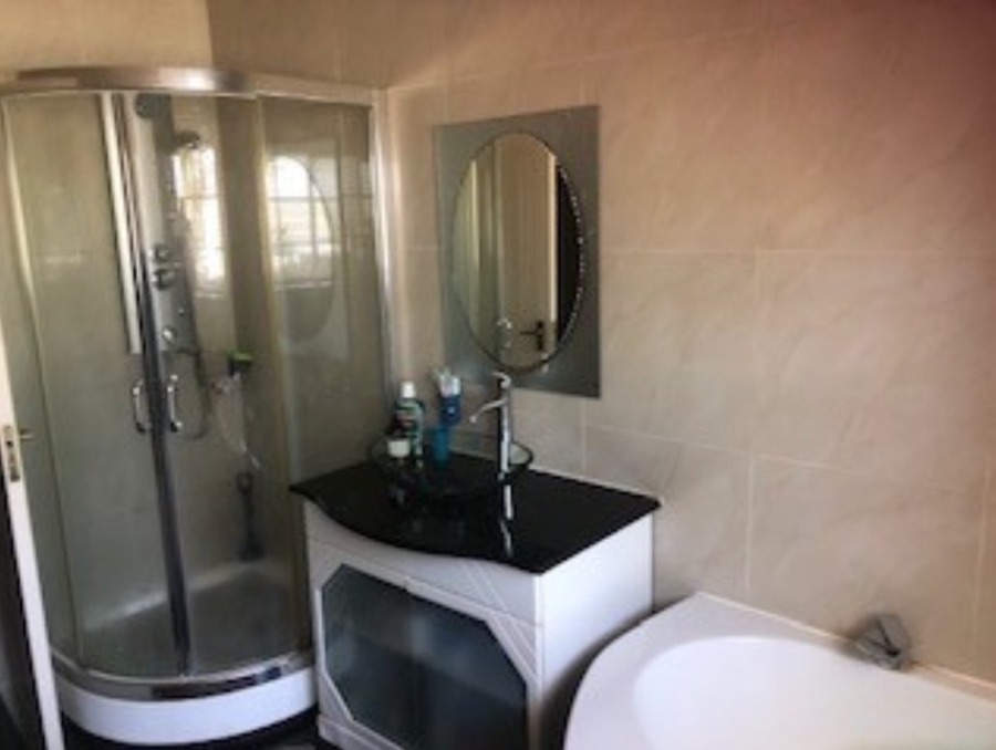 3 Bedroom Property for Sale in Klopperpark Gauteng