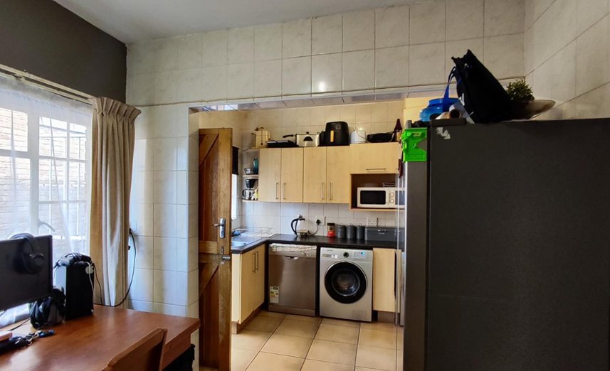 2 Bedroom Property for Sale in Rhodesfield Gauteng