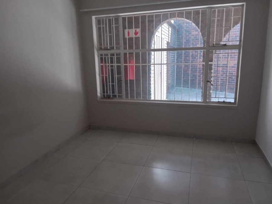 2 Bedroom Property for Sale in Three Rivers Gauteng