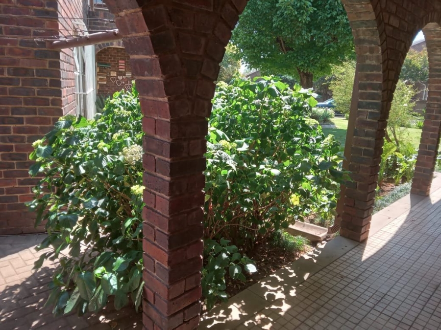 2 Bedroom Property for Sale in Three Rivers Gauteng