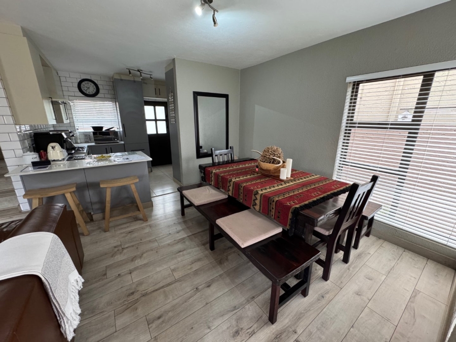 3 Bedroom Property for Sale in Glen Marais Gauteng