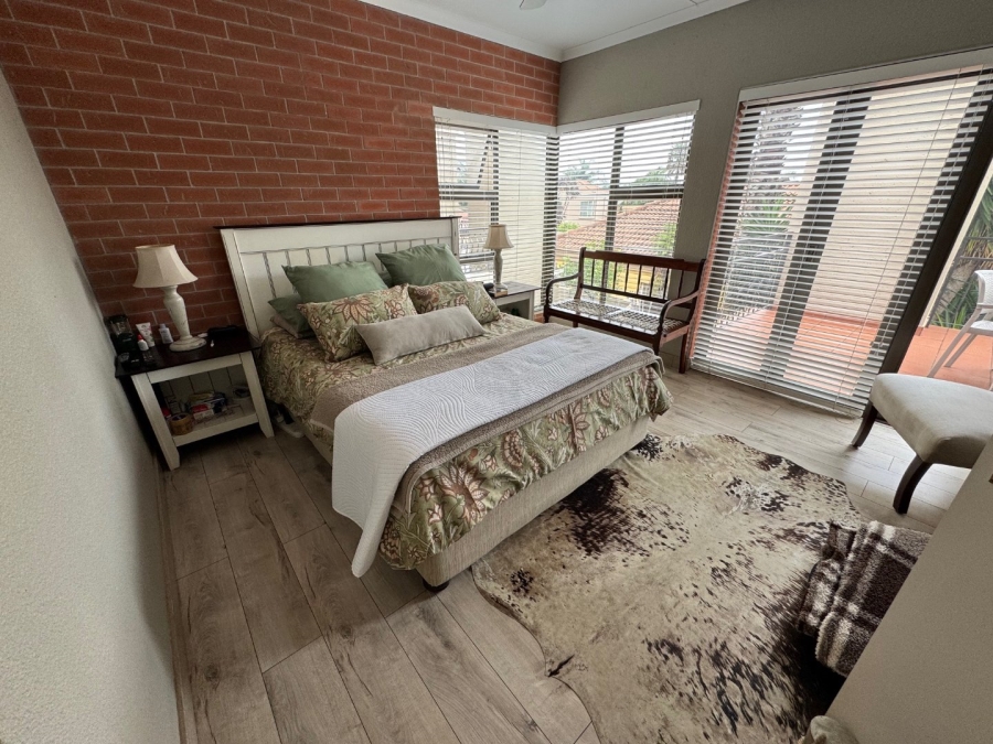 3 Bedroom Property for Sale in Glen Marais Gauteng