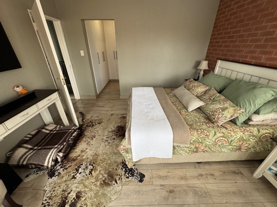 3 Bedroom Property for Sale in Glen Marais Gauteng