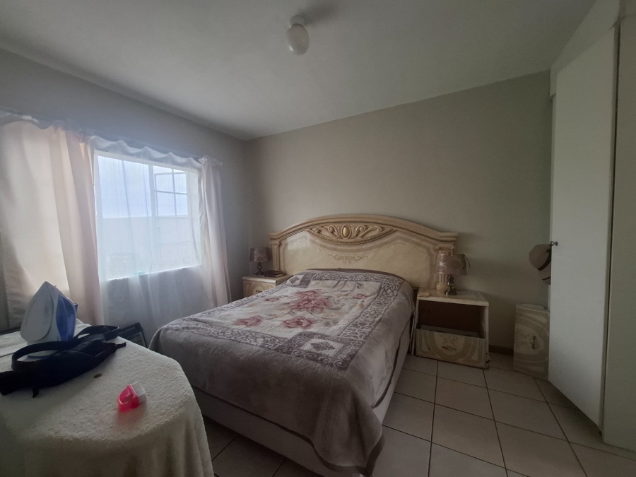 To Let 2 Bedroom Property for Rent in Karenpark Gauteng