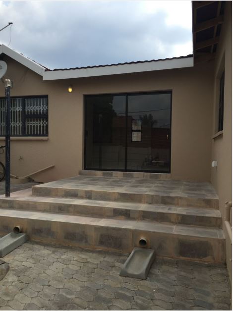 To Let 2 Bedroom Property for Rent in De Klerkshof Gauteng