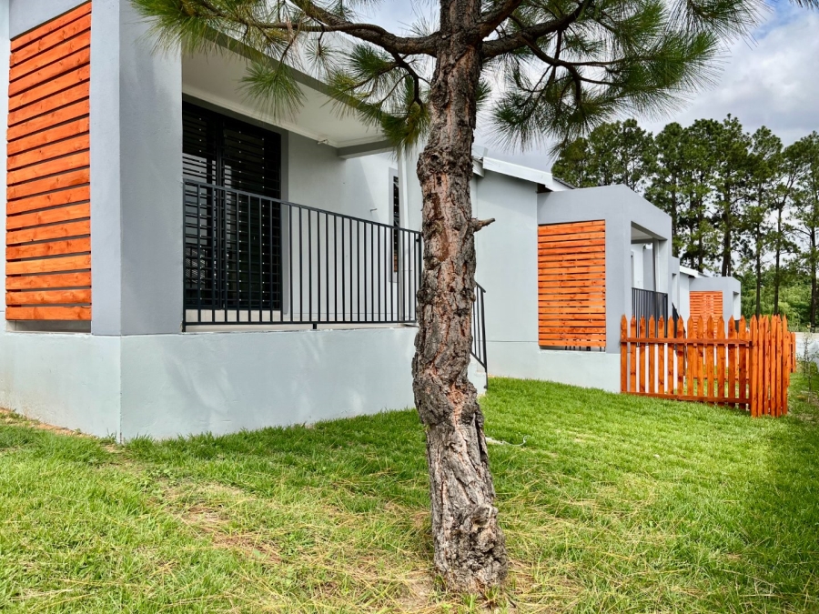 To Let 2 Bedroom Property for Rent in Glen Austin Gauteng