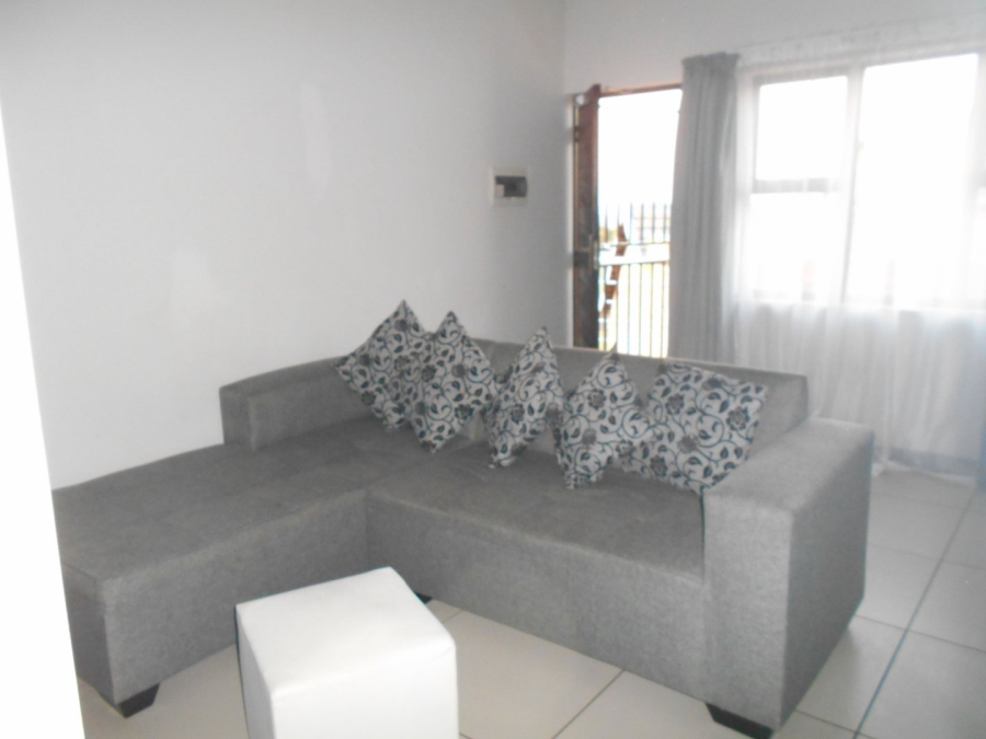 To Let 1 Bedroom Property for Rent in Amberfield Gauteng