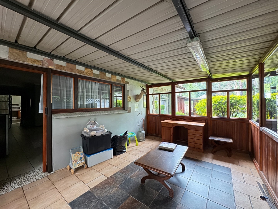 8 Bedroom Property for Sale in Lyttelton Manor Gauteng