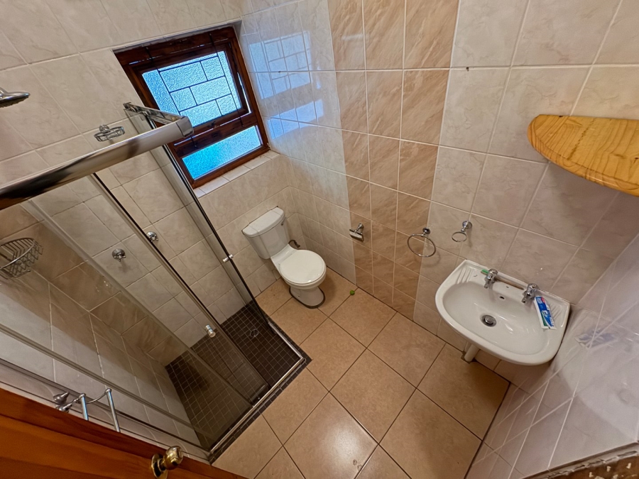 8 Bedroom Property for Sale in Lyttelton Manor Gauteng