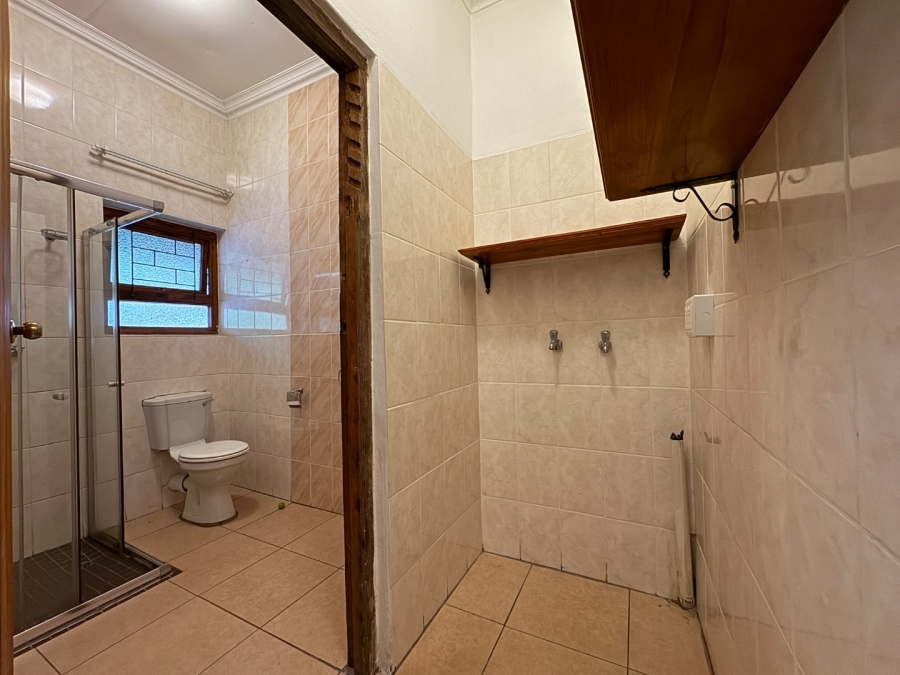 8 Bedroom Property for Sale in Lyttelton Manor Gauteng