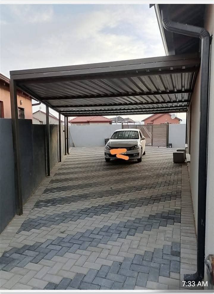 3 Bedroom Property for Sale in Soshanguve VV Gauteng