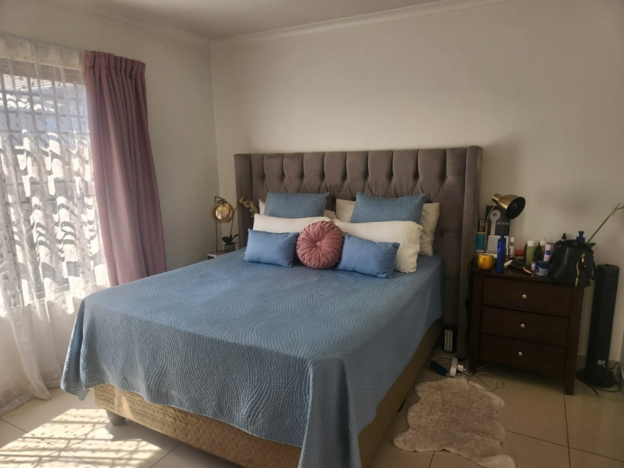 3 Bedroom Property for Sale in Parkrand Gauteng