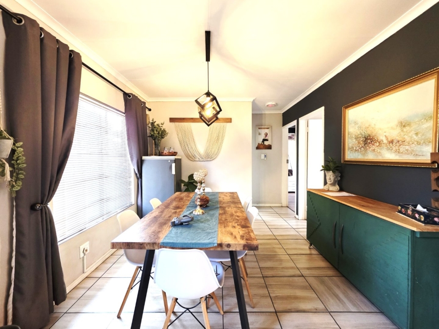 2 Bedroom Property for Sale in Meyerspark Gauteng